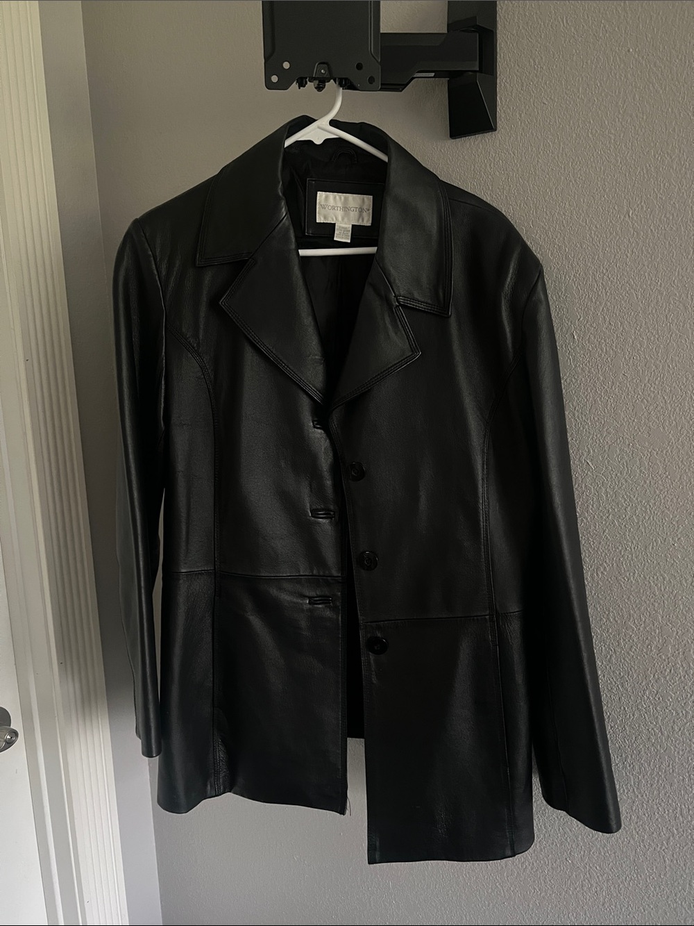 100% Genuine Leather Jacket - Worthington Brand
